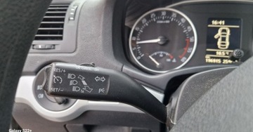 Skoda Octavia II Kombi 1.6 TDI CR DPF 105KM 2011 Skoda Octavia Wzorowa - Bezwyoadkowa - Nawigacja - Zarejestrowana 1.6, zdjęcie 15