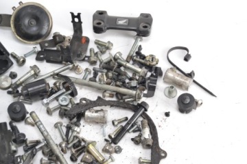 Винты наполнителя рамы HONDA CB 500 X 13-15