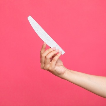 100 пилочек для ногтей BOAT 180/240 серая