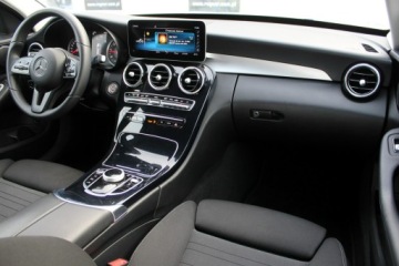 Mercedes Klasa C W205 2019 Mercedes C 200 Exclusive 160KM Navi LED El.Klapa, zdjęcie 11