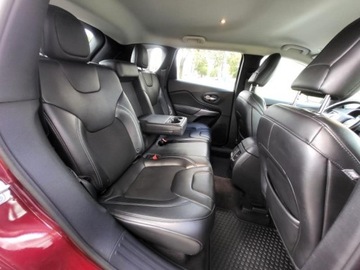 Jeep Cherokee V 2018 Jeep CHEROKEE LATITUDE PLUS * 2,4l benzyna 184KM * Przebieg:94, 709km, zdjęcie 30