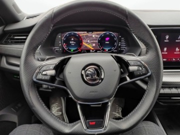 Skoda Octavia IV RS Kombi 2.0 TDI SCR 200KM 2023 Skoda Octavia RS, Head-Up, Matrix, Kamera, Asystenci, Ambiente, Hak 2.0, zdjęcie 31