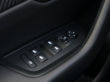 Peugeot 508 II SW 1.2 PureTech 130KM 2022 Peugeot 508 1.2 PureTech, Salon Polska, zdjęcie 18