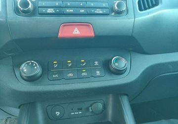 Kia Sportage III SUV 2.0 DOHC 163KM 2010 Kia Sportage 2,0Benz Super stan Oryginal Ksenon 2.0 Benzyna 163KM, zdjęcie 24