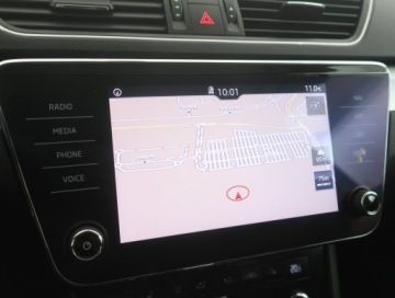 Skoda Superb III Kombi 2.0 TSI 220KM 2017 Skoda Superb 2.0 TSI, Salon Polska, Automat, zdjęcie 12