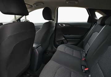 Kia Ceed III Hatchback 1.0 T-GDi 120KM 2020 Kia Ceed SalonPL FV23 Czujniki tyl Grupa Adamowscy Benzyna 120KM, zdjęcie 23