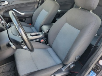 Ford Mondeo IV Kombi 2.0 Duratorq TDCi DPF 115KM 2009 Ford Mondeo 2.0d, 116KM, Klimatyzacja, zdjęcie 19