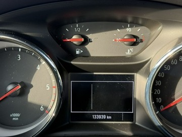 Opel Insignia II Grand Sport Facelifting 2.0 Diesel 174KM 2022 Opel Insignia 2.0 CDTi 174KM 2022r bogata wersja, zdjęcie 14