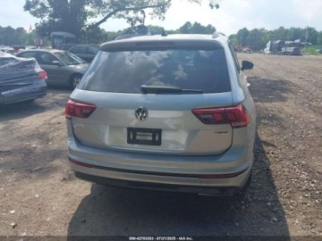 Volkswagen Tiguan II 2020 Volkswagen Tiguan 2020 r., 2,0L R-LINE BLACK 2.0 Benzyna 184KM, zdjęcie 4