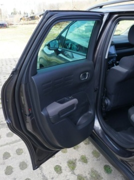 Citroen C3 Aircross  I Crossover Facelifting 1.2 PureTech 110KM 2023 Citroen C3 Aircross wersja po Liftingu Szklany, zdjęcie 18