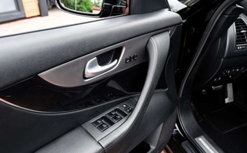 Infiniti FX II 2014 Infiniti FX S 3.0d 238ps Navi Bose Bixenon 4x4 Szyberdach Radar Szwajcaria, zdjęcie 23