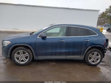 Mercedes GLA II 2021 Mercedes-Benz GLA 2021 r., 2,0L 4MATIC 2.0 Benzyna 221KM, zdjęcie 16