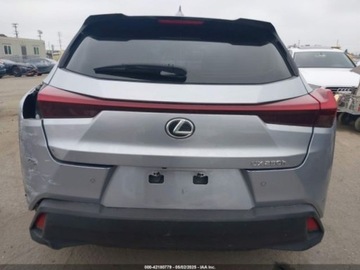 Lexus UX 2023 Lexus UX 250H 2023 2.0l 2.0 Hybryda 181KM, zdjęcie 4