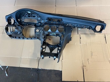 MERCEDES C W205 KONSOLA DESKA ROZDZIELCZA AIRBAG