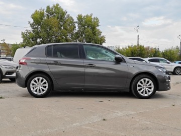Peugeot 308 II SW 1.2 PureTech 110KM 2017 PEUGEOT 308 Hatchback 5d 1.2 PureTech 110KM, Manual,2 x Klucz, Serwisowany, zdjęcie 28