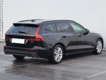 Volvo V60 II  Kombi 2.0 D4 190KM 2019 Volvo V60 D4 2.0, Salon Polska, Serwis ASO, zdjęcie 4