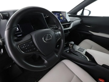 Lexus UX Crossover Facelifting 2.0 250h 184KM 2023 Lexus UX Executive Navi Kamera cofania, zdjęcie 13