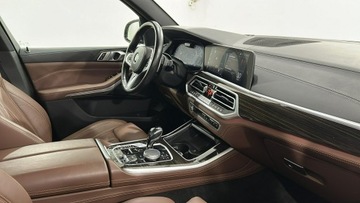 BMW X5 G05 SUV 3.0 30d 286KM 2021 BMW X5 xDrive30d mHEV sport-aut oś skrętna hak, zdjęcie 13
