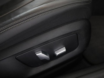 BMW Seria 5 G30-G31 Touring Plug-In 2.0 520e 204KM 2021 BMW 520 FV23 520e PHEV Automat Panorama Navi, zdjęcie 39