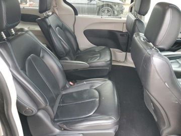 Chrysler Pacifica II 2021 Chrysler Pacifica Hybrid Touring L 2021 3.6l 3.6 Hybryda 260KM, zdjęcie 11