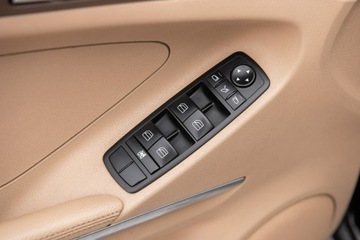 Mercedes Klasa M W164 Off-roader 3.0 V6 (320 CDI) 224KM 2008 Mercedes ML 320 4 Matic Full Opcja !, zdjęcie 22