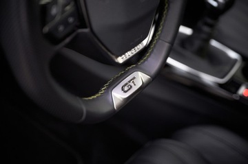 Peugeot 2008 II SUV 1.5 BlueHDi 110KM 2021 Full Opcja GT Panorama Virtual Skóra Kamera Szyberdach Grzane Fotele, zdjęcie 24