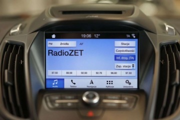 Ford Kuga II SUV Facelifting 1.5 EcoBoost 150KM 2019 Ford Kuga FORD Kuga 1.5 EcoBoost FWD ST-Line 1.5 Benzyna 150KM, zdjęcie 9