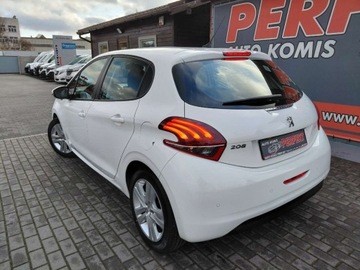 Peugeot 208 I Hatchback 5d Facelifting 1.2 PureTech 82KM 2019 Peugeot 208 Klimatyzacja Kamera Komputer Tempomat 1.2 Benzyna 82KM, zdjęcie 4