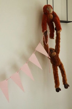 Бумажная гирлянда, розовая - детский праздник, день рождения