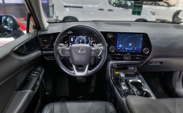 Lexus NX II SUV Facelifting 2.5 450h+ 309KM 2024 Lexus NX 450h Prestige AWD 2.5 Hybryda Plug-in 309KM, zdjęcie 27