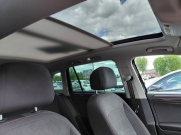 Volkswagen Tiguan II SUV Plug-in 1.4 TSI e-HYBRID 245KM 2023 Volkswagen Tiguan R Line Full LED Hybryda Radar Kamera Panorama 1.4 245KM, zdjęcie 19