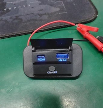 Автомобильное зарядное устройство USB Панельное зарядное устройство USB для телефона в автобусе