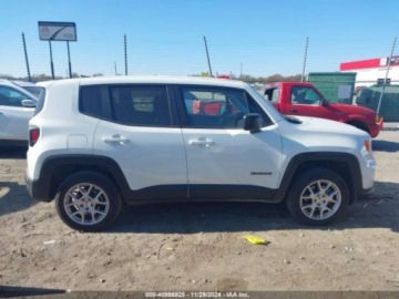 Jeep Renegade 2023 Jeep Renegade 2023r., 4x4, 1.3L 1.3 Benzyna 177KM, zdjęcie 4