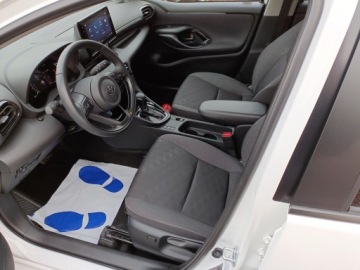 Toyota Yaris IV Hatchback 1.5 Hybrid Dynamic Force 116KM 2024 Toyota Yaris Hybrid 1.5 Style IV (2020-) 1.5 Hybry, zdjęcie 9