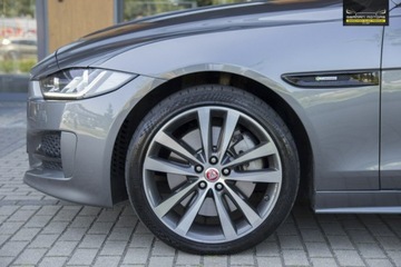 Jaguar XE Sedan Facelifting 2.0 i4P 300KM 2019 Jaguar XE Ledy / Virtual / XDRIVE / FV23%, zdjęcie 29