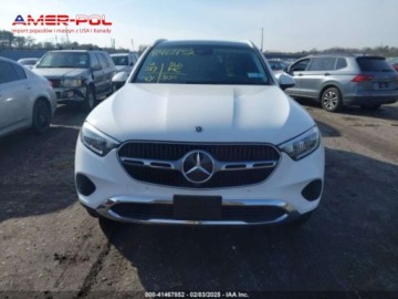 Mercedes GLC C254/X254 2024 Mercedes-Benz GLC 2024 Mercedes-Benz GLC GLC 300 4MATIC SUV 2.0 Benzyna, zdjęcie 2