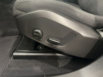 Volvo XC60 II 2021 Volvo XC 60 B4 Momentum Pro, zdjęcie 27