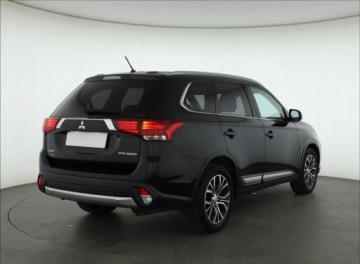 Mitsubishi Outlander III SUV Facelifting 2015 2.0 MIVEC 150KM 2016 Mitsubishi Outlander 2.0, Salon Polska, zdjęcie 4