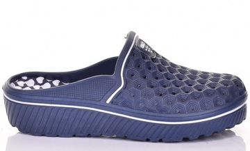 ЖЕНСКИЕ МЕДИЦИНСКИЕ КЛОГИ, ЛЕГКАЯ ПЕНА, ЦВЕТА НА ТЕЛЕЖКЕ