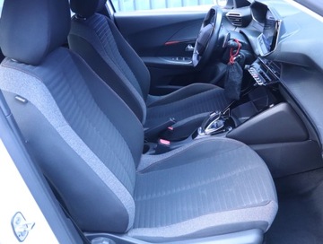 Peugeot 2008 II SUV 1.2 PureTech 130KM 2020 Peugeot 2008 1.2 PureTech, Salon Polska, zdjęcie 8