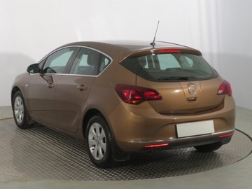 Opel Astra J Hatchback 5d Facelifting 1.6 Twinport ECOTEC 115KM 2015 Opel Astra 1.6 16V, Salon Polska, 1. Właściciel, zdjęcie 3