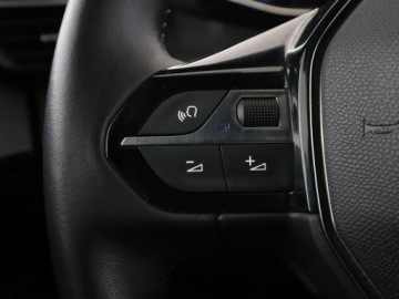 Peugeot 2008 II SUV 1.2 PureTech 130KM 2023 Peugeot 2008 niski przebieg, full led, navi,, zdjęcie 29