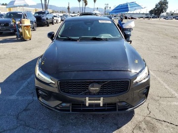 Volvo S60 III 2024 Volvo S60 Plus 2024 2.0l 2.0 Benzyna 247KM, zdjęcie 5