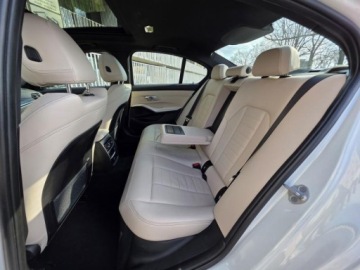 BMW Seria 3 G20-G21 Limuzyna 2.0 330e 292KM 2023 BMW 3 G20 330e 2.0l hybryda Plug-In 292KM * Przebieg: 55,158km, zdjęcie 25