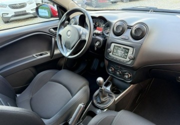 Alfa Romeo MiTo Hatchback 3d Facelifting 2016 1.4 MPI 78KM 2017 Alfa Romeo Mito 1,4 77KM Klimatyzacja 1.4 Benzyna 77KM, zdjęcie 13