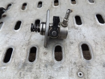 Pompa paliwa 04E127026E VW AUDI SKODA 1.2 1.4 TSI