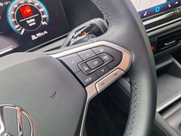 Volkswagen Tiguan II SUV Facelifting 1.5 TSI 150KM 2024 Volkswagen Tiguan serwis ASO 1.5TSI 150KM bezwypadkowy pakiety LED ACC IQd, zdjęcie 18