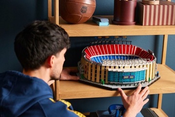 LEGO 10284 Камп Ноу ФК Барселона БЕСПЛАТНО LEGO 40485