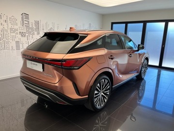 Lexus RX V 2.5 450h+ 309KM 2023 Lexus RX 450h+ Prestige V (2022-) 450h+ Prestige T, zdjęcie 1