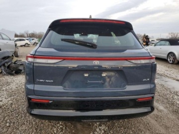 Toyota 2025 Toyota Crown 2025 Toyota Crown Signia XLE AWD 2.5 Benzyna 240KM, zdjęcie 2